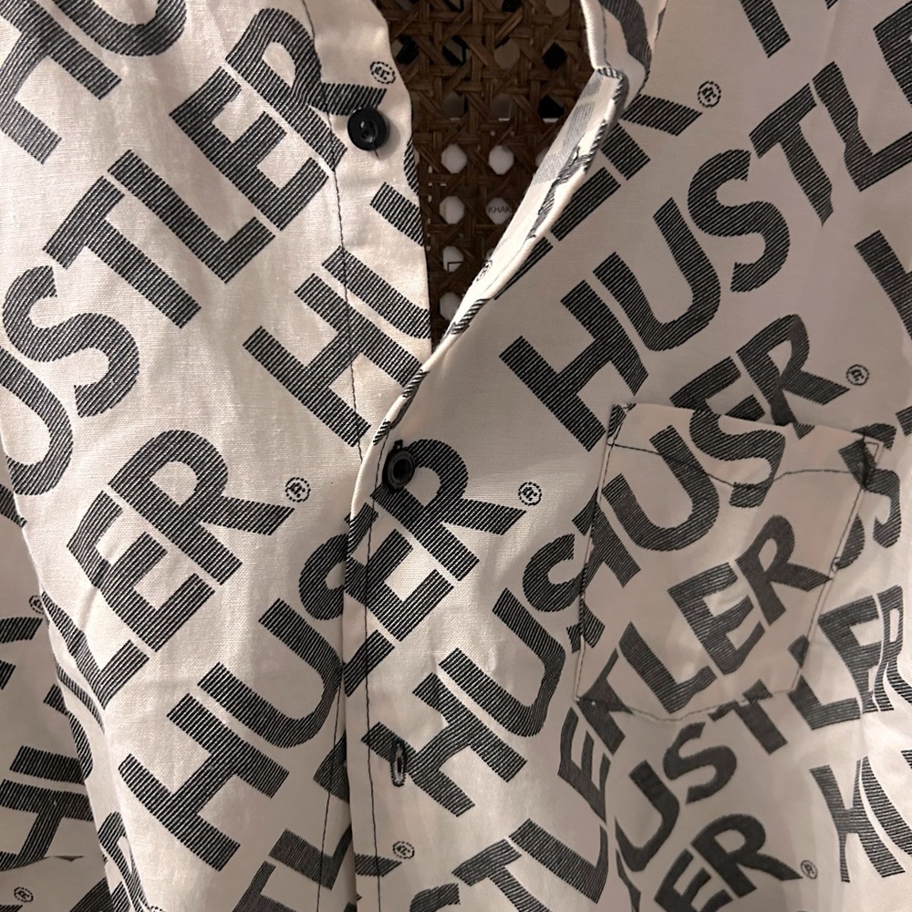 MENS REASON LONG SLEEVE HUSTLER SHIRT XLARGE BEIGE W DARK BROWN LETTERING NEW